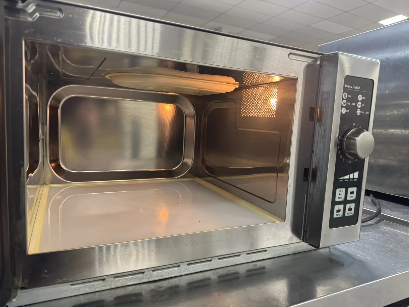 Микроволновая печь Menumaster RCS511DSE — фото 8