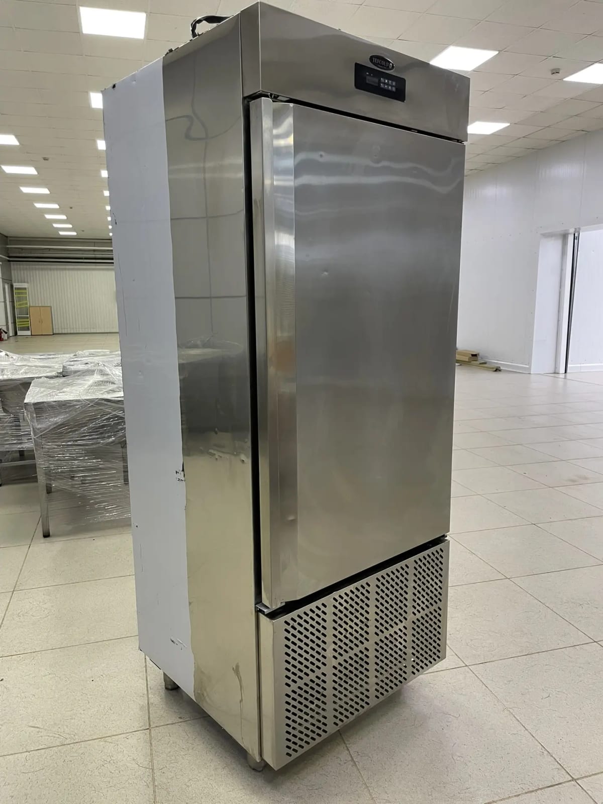 Шкаф шоковой заморозки TEFCOLD BLC14