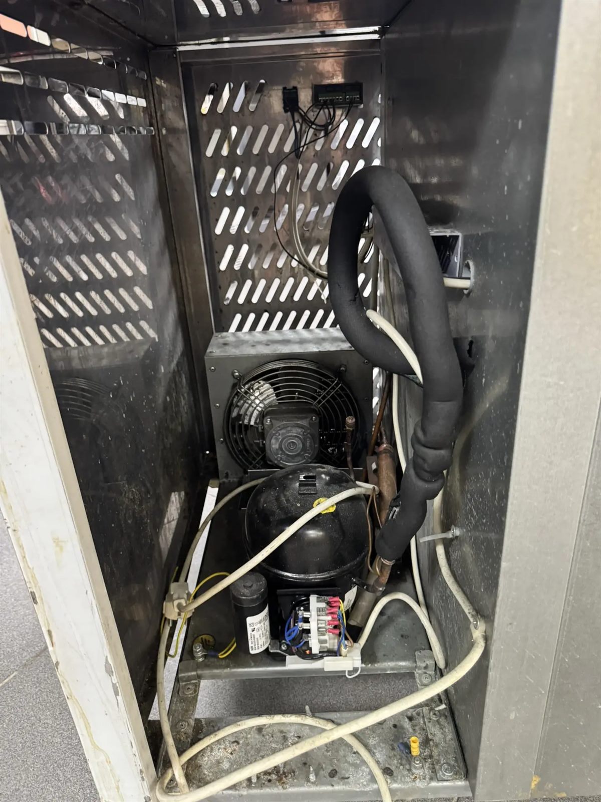 Стол холодильный Eqta Smart СШС-4,0 GN-1400 — фото 7