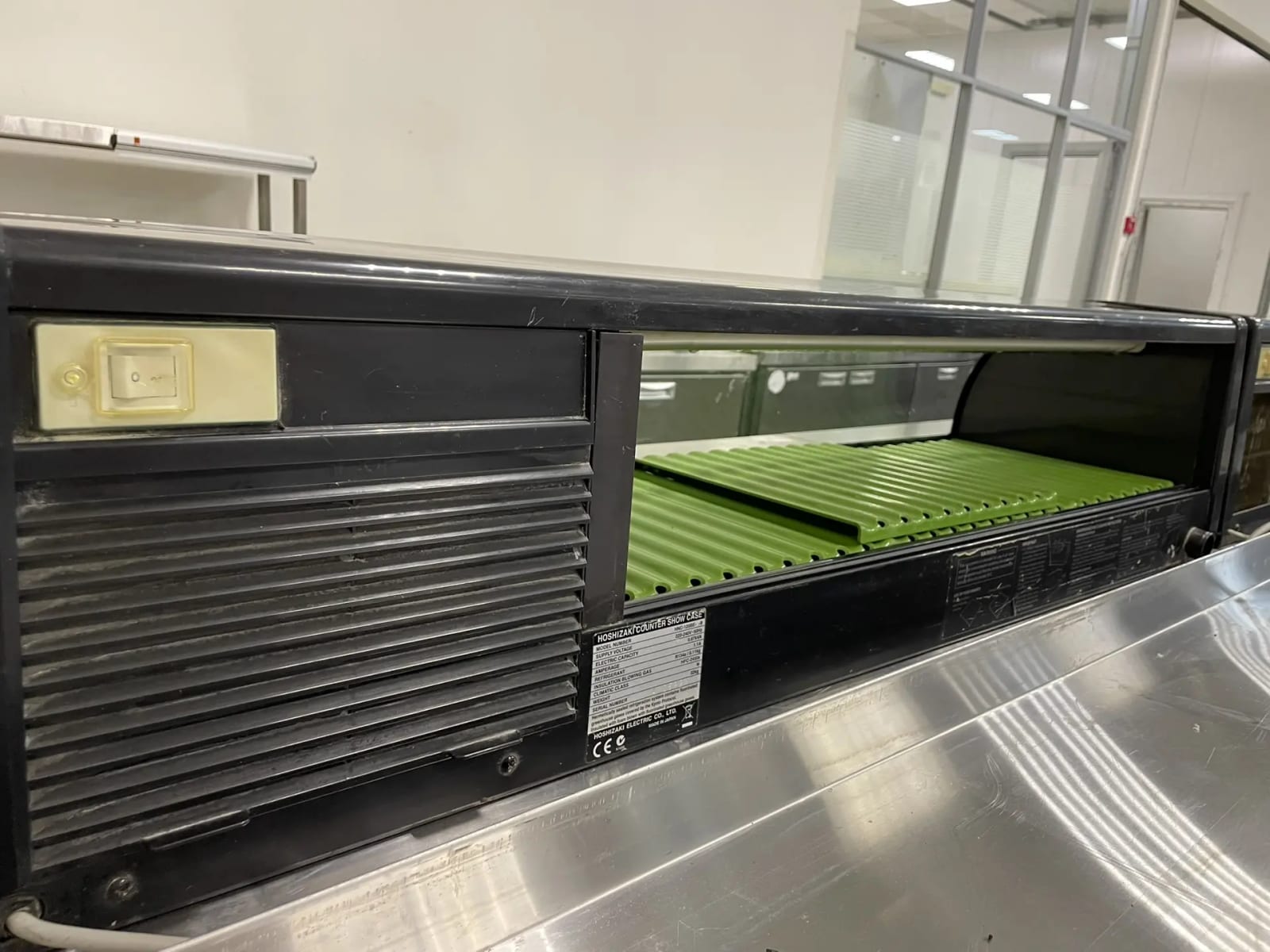 Витрина холодильная для суши Hoshizaki HNC-120-BE-R — фото 5